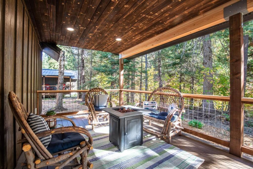 Lake House Tiny Cabin Near Lake Wenatchee Левенуэрт Экстерьер фото